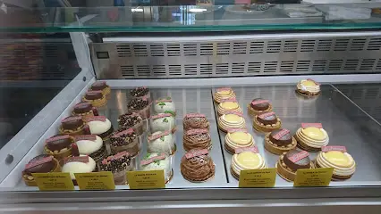 La Fabrique à Gâteaux et à Glaces Artisanales!