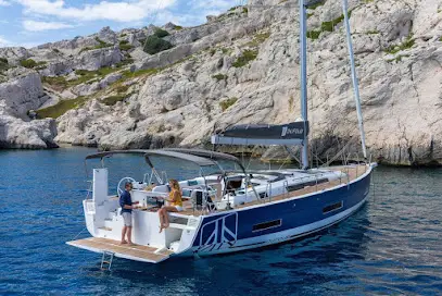 Avelecazzate Noleggio Barche Scuola di Vela