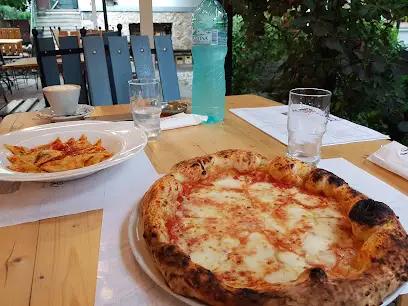 Pizzeria Napoli Centrale