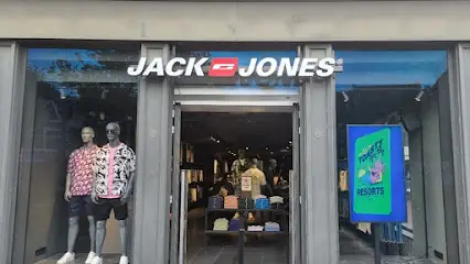 JACK & JONES