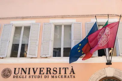 Università degli Studi di Macerata