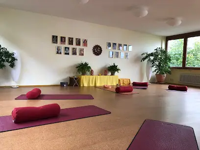 Yoga Samiti - Yoga in Überlingen am Bodensee