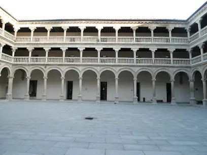 Universidad de Castilla-La Mancha Campus de Toledo