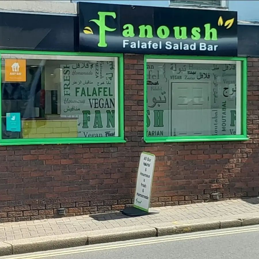 Fanoush Falafel Salad Bar