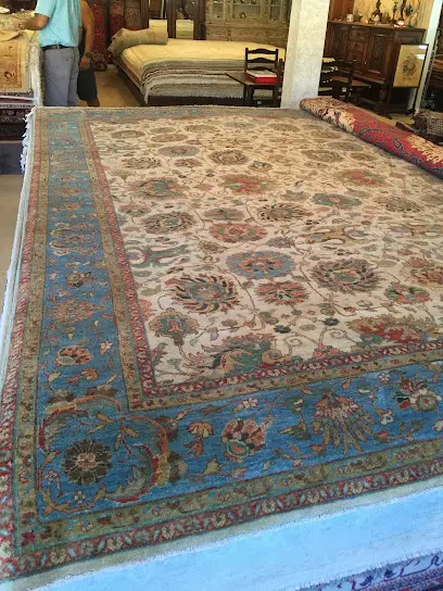 Musee Ltd. Oriental Rugs