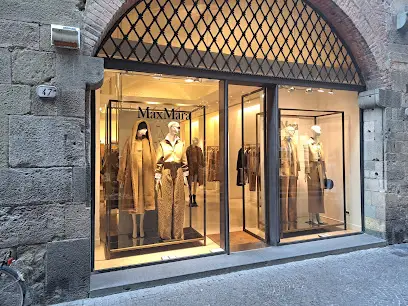 Max Mara