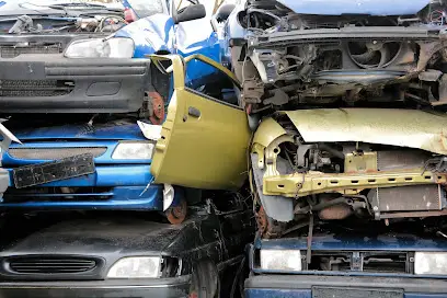 Autozłom i kasacja pojazdów - And Hed Andrzej Samuszewski