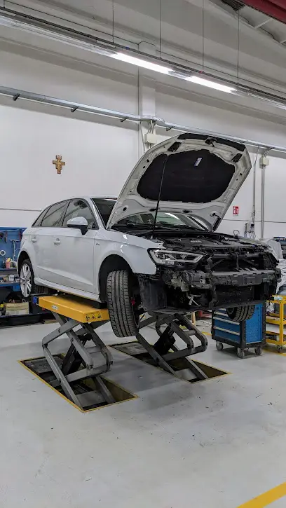 Carrozzeria Fasani E Casarotti S.r.l. | carrozzeria, allestimento veicoli commerciali, restauro auto d'epoca