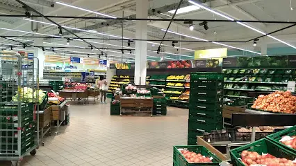 TESCO Tatabánya Hipermarket