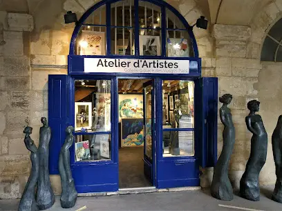 Galerie Atelier d'Artistes - Place des Vosges / Inspirations