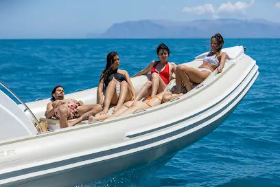 Mare and More - Escursioni in barca da Castellammare del Golfo per Scopello Riserva dello Zingaro San Vito Lo Capo