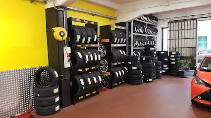 La Pietra - Tire Shop