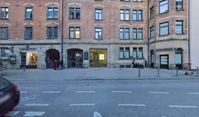 Privat Realschule Huber (staatl. anerkannt) / Wahlpflichtfächergruppen III gemeinützige GmbH