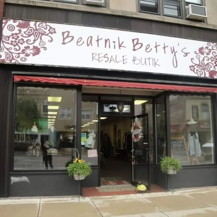 Beatnik Betty's Resale Butik