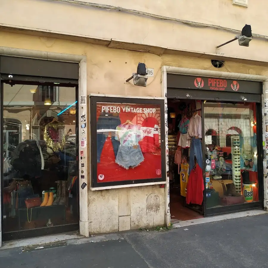 Pifebo Vintage Shop - Monti