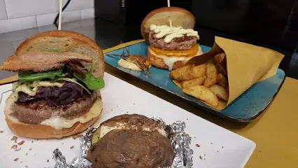 theLab - Unconventional Burger Experience