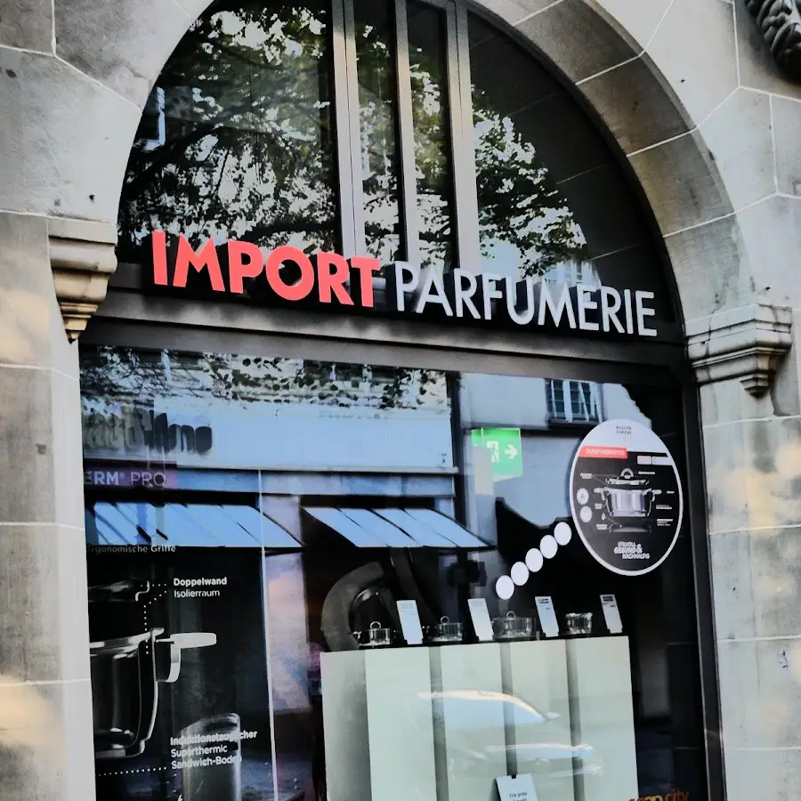 Import Parfumerie Zürich St. Annahof