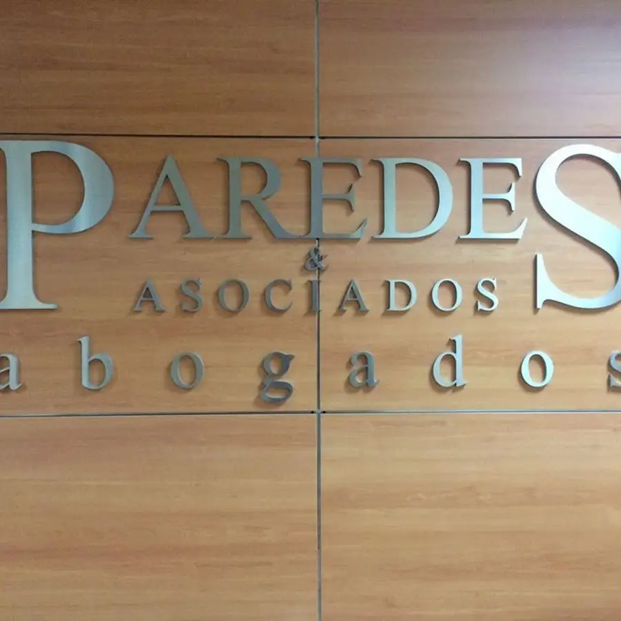 Paredes y Asociados Abogados