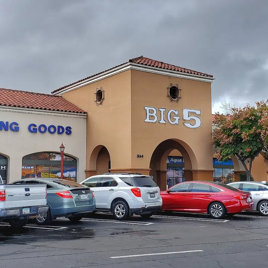 Big 5 Sporting Goods